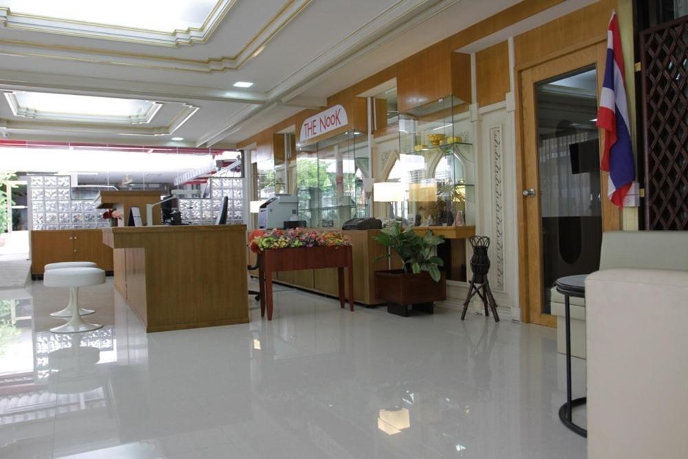 The Nook Pratunam Bangkok Exterior photo